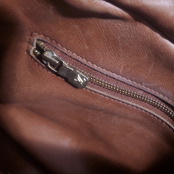 💕👜VINTAGE LOUIS VUTTION BOULOGNE SHOULDER BAG👜💕 - Picture 7 of 9